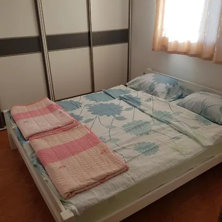 شقة Rogic Apartmani بانيا لوكا